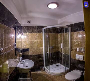 Фото номера Апартаменты с 1 спальней Отель Hotel Pałac Tarnowskich г. Островец-Свентокшиский 9